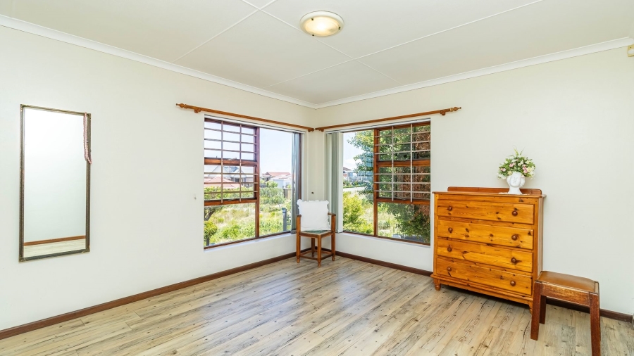 4 Bedroom Property for Sale in Tergniet Western Cape